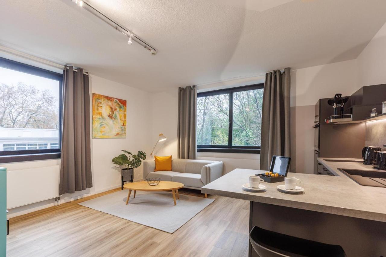 Glueck Auf Appartements Dueppelstrasse 오버하우젠 외부 사진