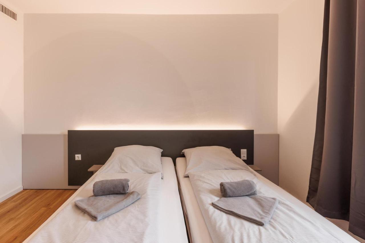 Glueck Auf Appartements Dueppelstrasse 오버하우젠 외부 사진